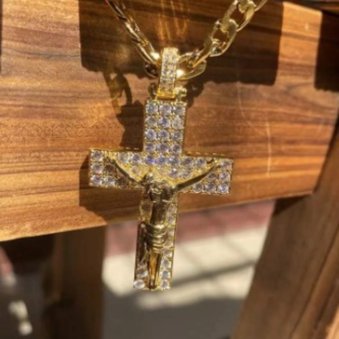 14K Gold Plated Jesus Christ Crucifix Necklace - Image 3