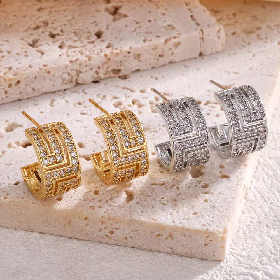 C-Shaped Hoop Earrings - Image 3